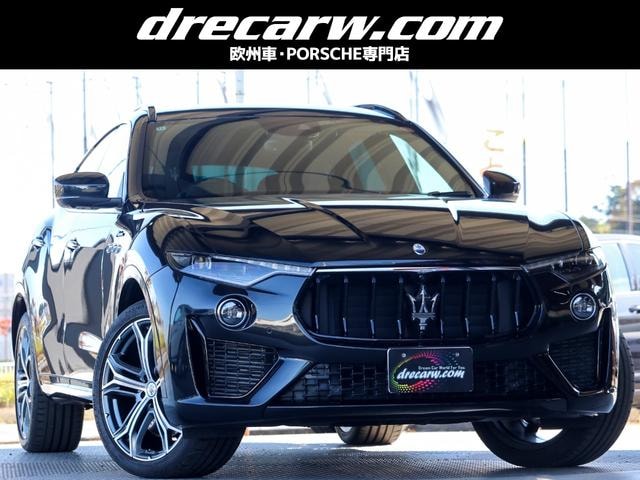 Maserati LEVANTE 2022 — фото автомобиля