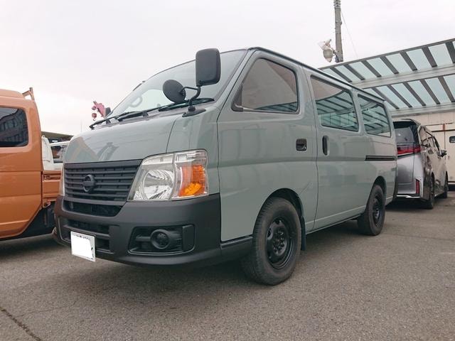 Nissan CARAVAN 2009 — фото автомобиля 1