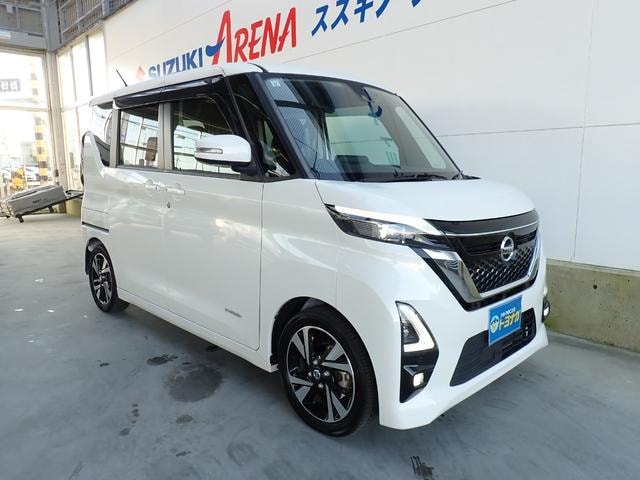 Nissan ROOX 2021 — фото автомобиля 1