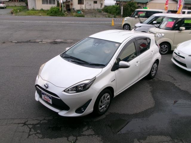 Toyota AQUA 2018 — фото автомобиля 1