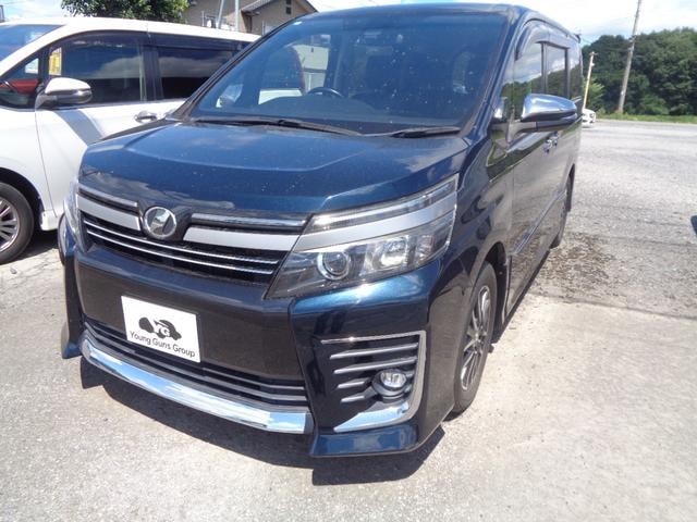 Toyota VOXY 2016 — фото автомобиля 1