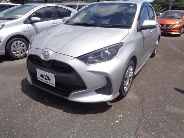 Toyota YARIS 2021 — фото автомобиля