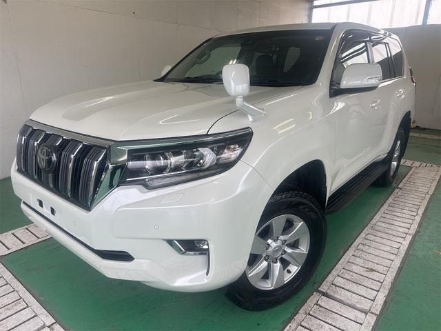 Toyota LAND CRUISER PRADO 2023 — фото автомобиля