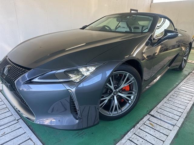 Lexus LC 2023 — фото автомобиля