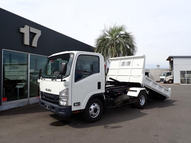 Isuzu ELF TRUCK 2017 — фото автомобиля