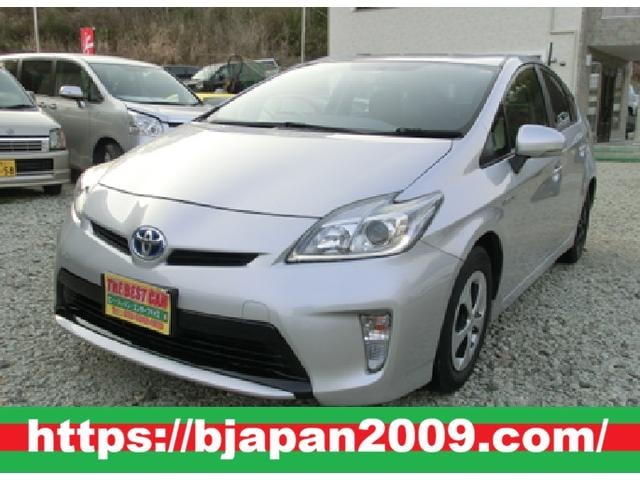 Toyota PRIUS 2014 — фото автомобиля 1