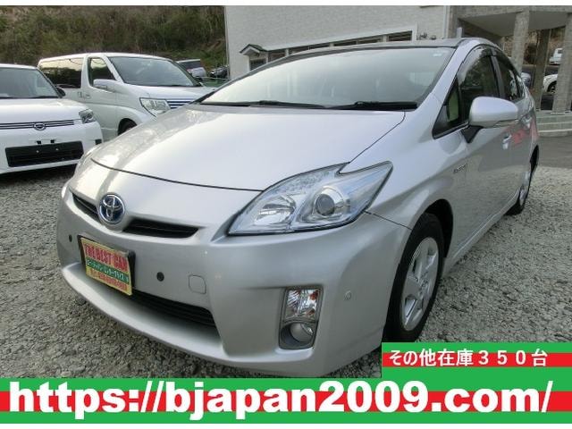 Toyota PRIUS 2010 — фото автомобиля