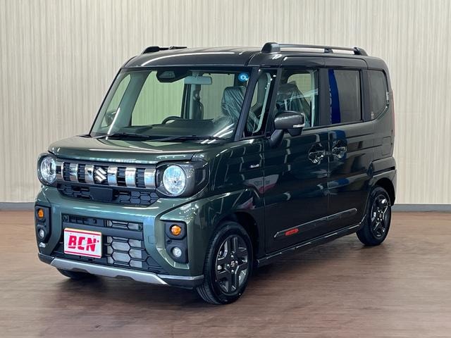 Suzuki SPACIA GEAR 2026 — фото автомобиля 1