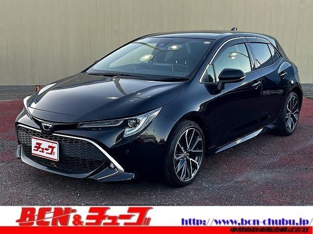 Toyota COROLLASPORT 2020 — фото автомобиля