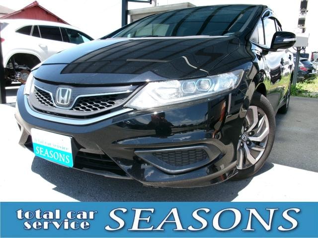 Honda JADE 2017 — фото автомобиля 1