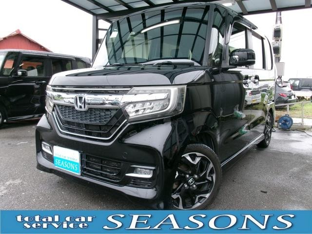Honda N-BOX 2018 — фото автомобиля 1