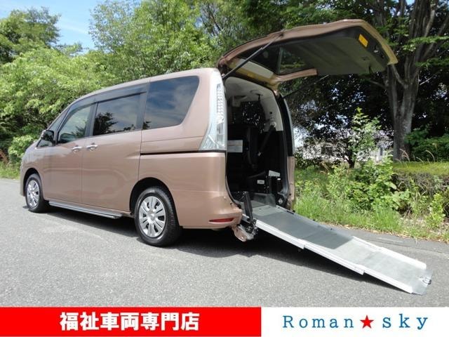 Nissan SERENA 2015 — фото автомобиля 1