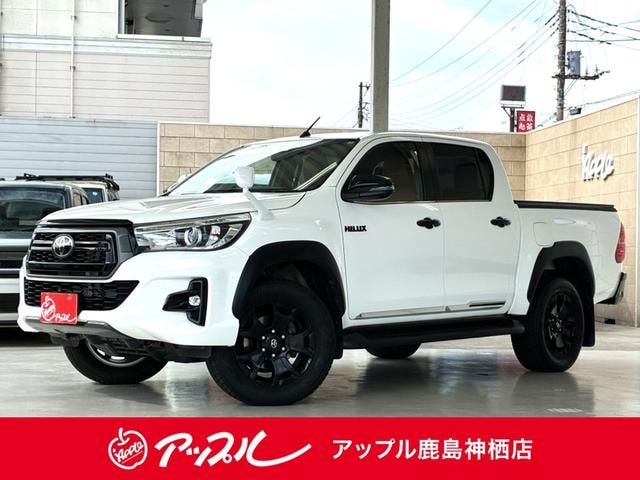 Toyota HILUX 2019 — фото автомобиля 1