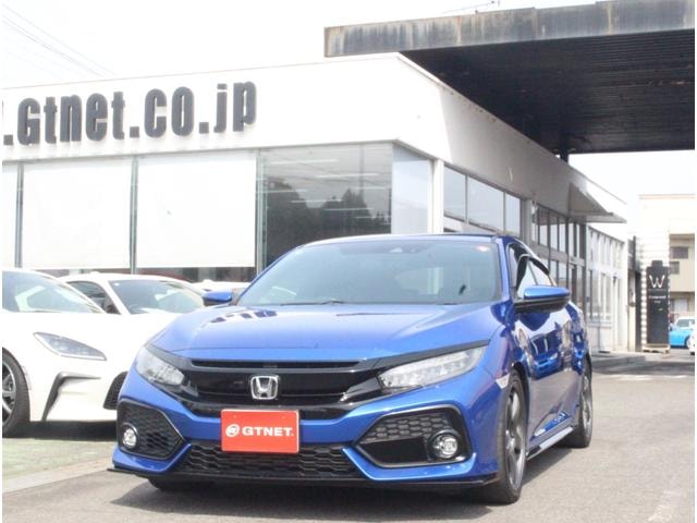 Honda CIVIC 2018 — фото автомобиля 1