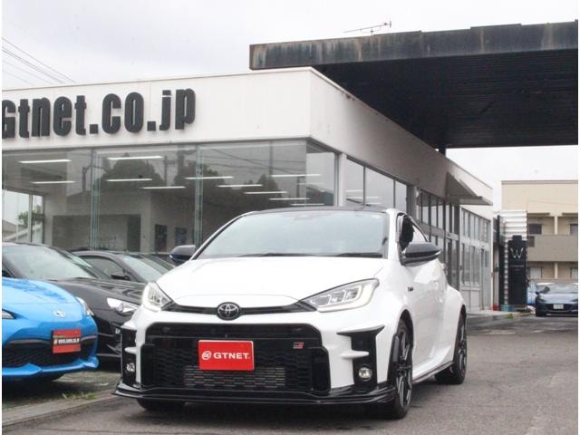 Toyota GR YARIS 2021 — фото автомобиля