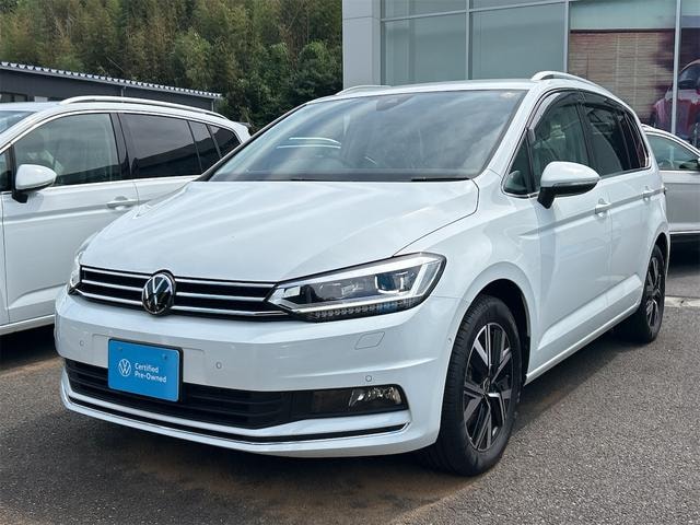Volkswagen GOLF TOURAN 2023 — фото автомобиля