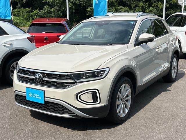 Volkswagen T-ROC 2025 — фото автомобиля 1