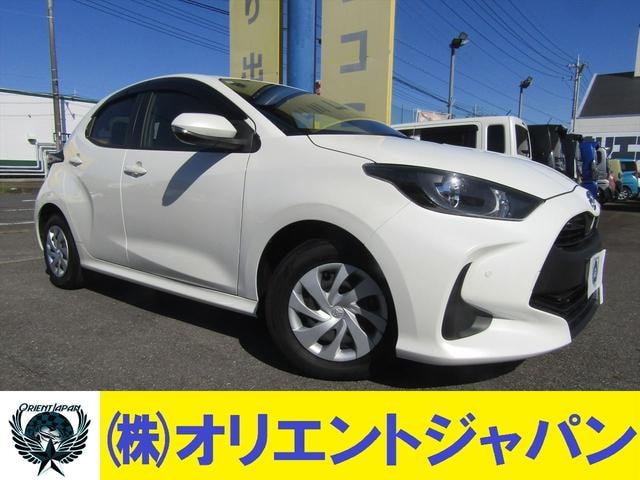 Toyota YARIS 2020 — фото автомобиля 1