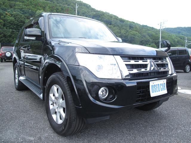 Mitsubishi PAJERO 2014 — фото автомобиля