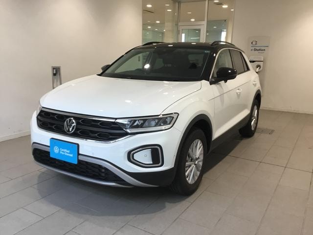 Volkswagen T-ROC 2026 — фото автомобиля