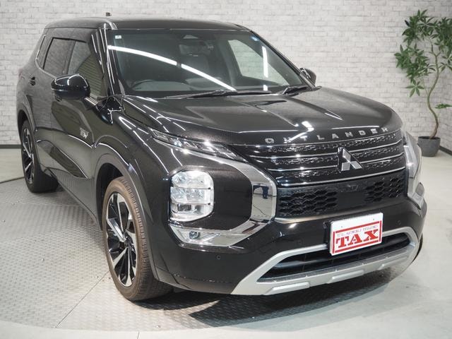 Mitsubishi OUTLANDER PHEV 2022 — фото автомобиля 1