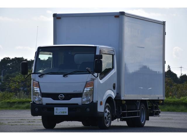 Nissan ATLAS TRUCK 2015 — фото автомобиля 1
