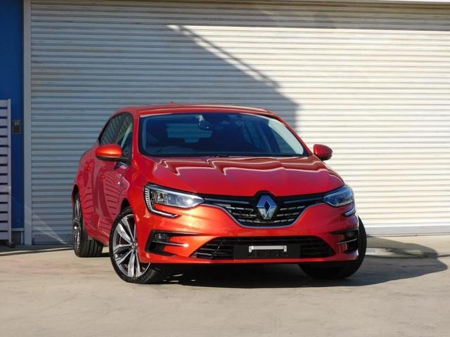 Renault MEGANE 2022 — фото автомобиля 1