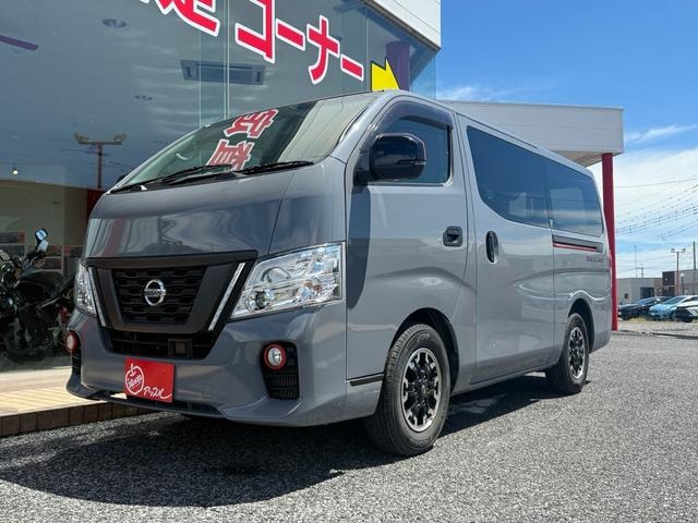 Nissan NV350CARAVAN VAN 2021 — фото автомобиля 1