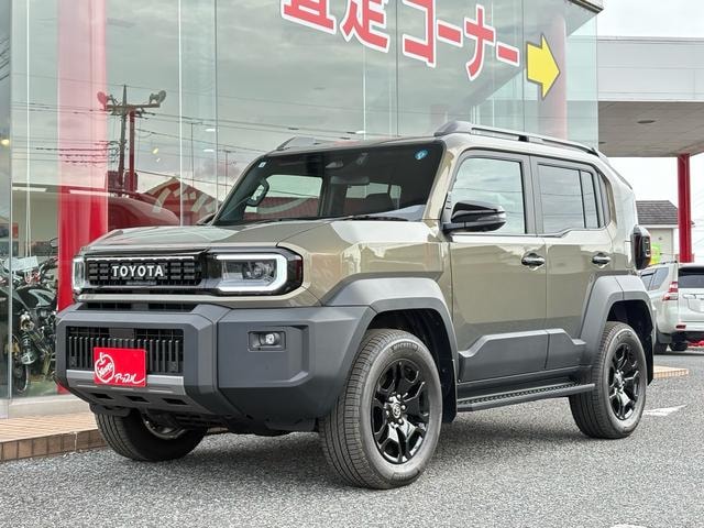 Toyota LAND CRUISER FJ 2026 — фото автомобиля