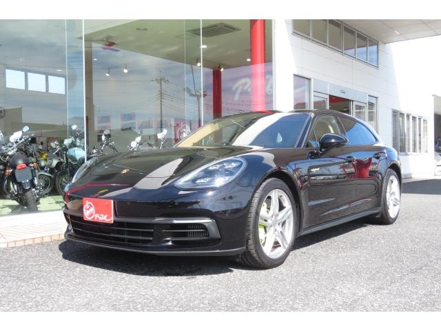 Porsche PANAMERA 2018 — фото автомобиля
