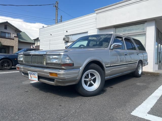 Nissan CEDRIC WAGON 1996 — фото автомобиля