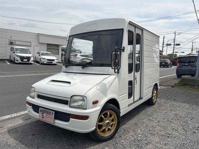 Daihatsu MIRA WALKTHROUGH VAN 1993 — фото автомобиля