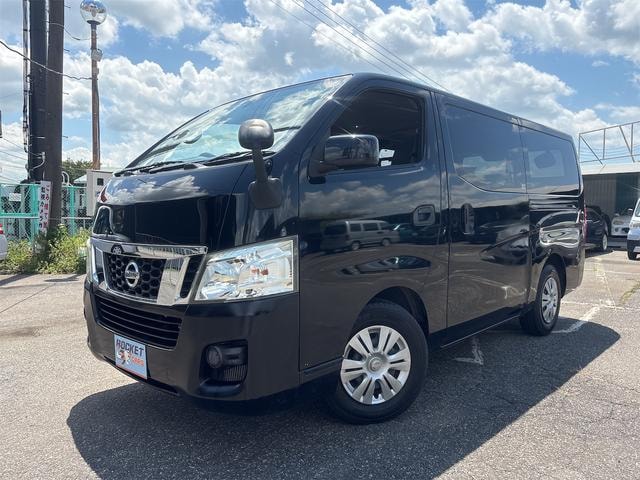 Nissan NV350CARAVAN VAN 2016 — фото автомобиля