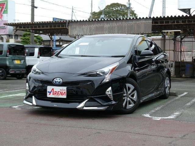 Toyota PRIUS 2018 — фото автомобиля 1