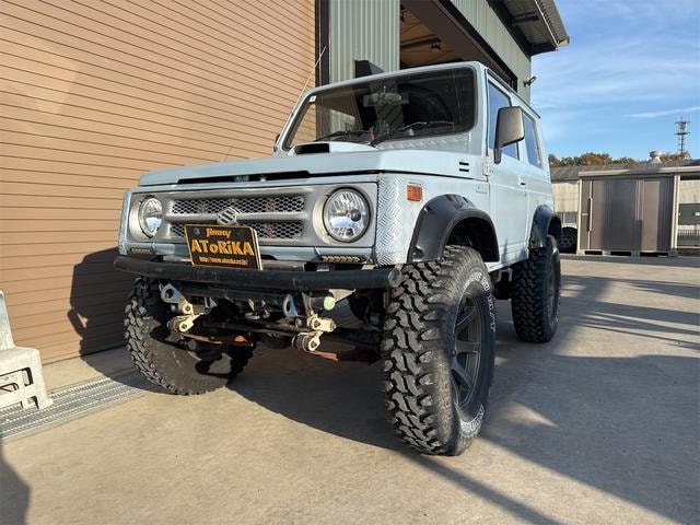 Suzuki JIMNY 1993 — фото автомобиля