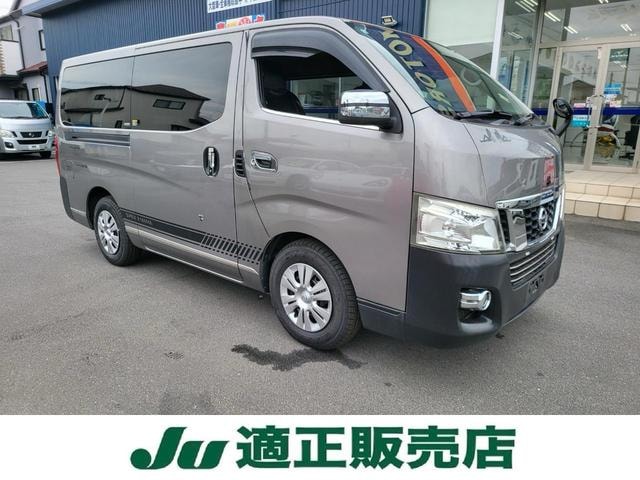 Nissan NV350CARAVAN VAN 2015 — фото автомобиля