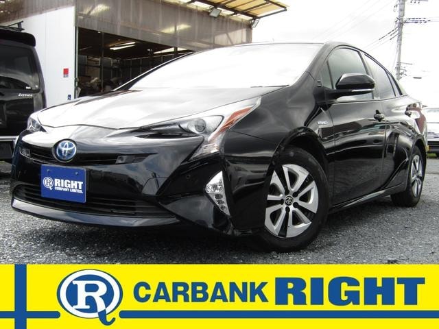 Toyota PRIUS 2016 — фото автомобиля 1