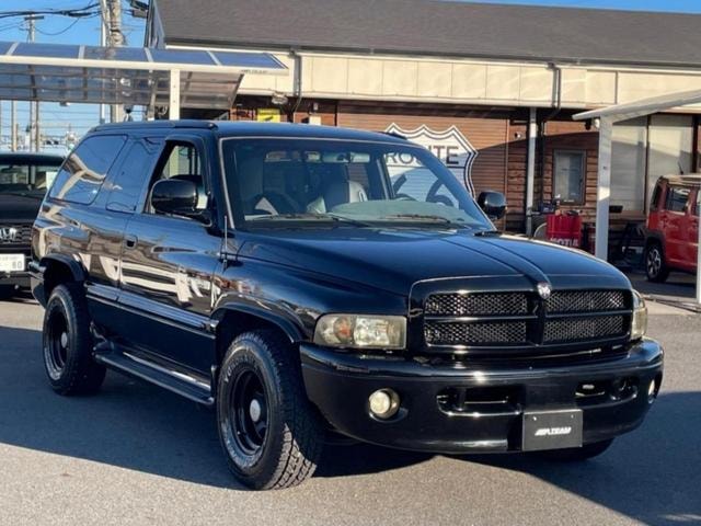 Dodge RAM 2000 — фото автомобиля