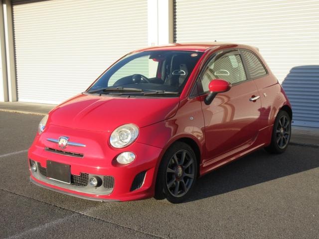 Abarth 500 2013 — фото автомобиля 1
