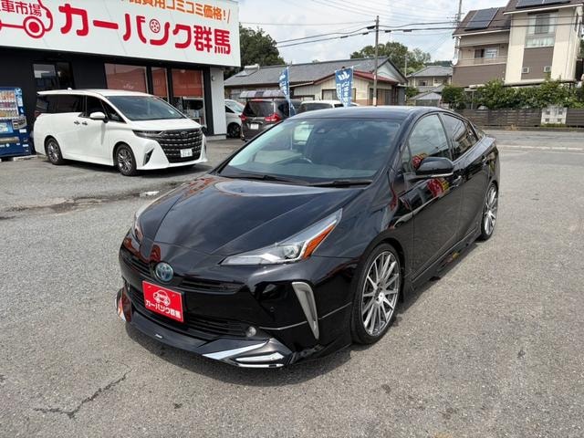 Toyota PRIUS 2019 — фото автомобиля 1