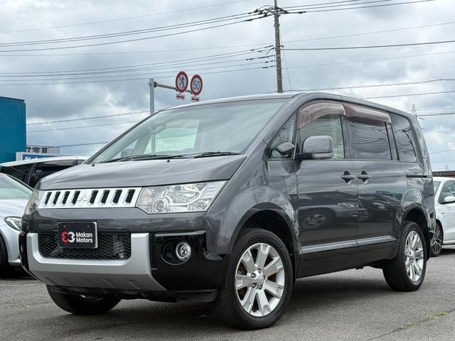 Mitsubishi DELICA D:5 2014 — фото автомобиля