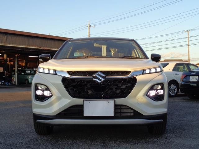 Suzuki FRONX 2024 — фото автомобиля 1