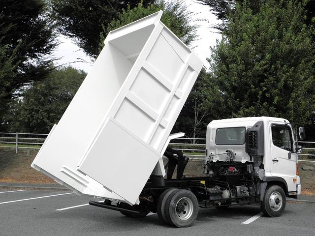 Hino RANGER 2013 — фото автомобиля 1