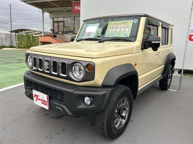 Suzuki JIMNY NOMADE 2025 — фото автомобиля