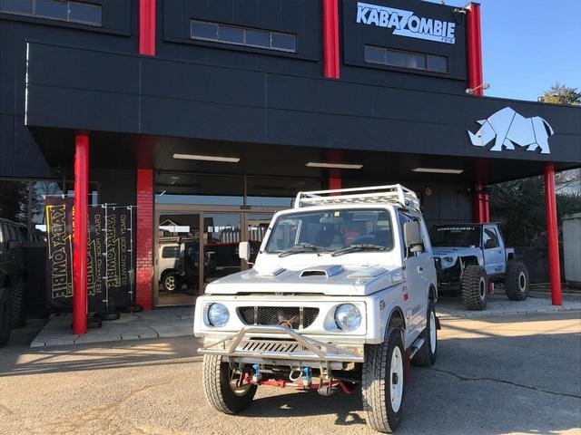 Suzuki JIMNY 1995 — фото автомобиля 1