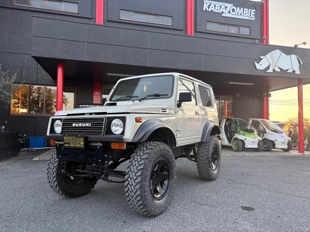 Suzuki JIMNY 1995 — фото автомобиля 1
