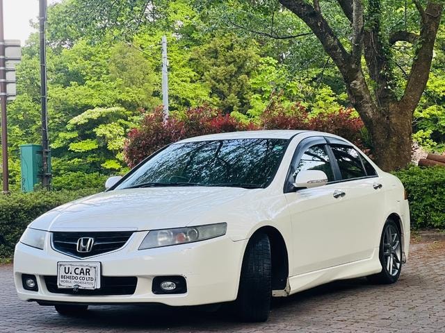 Honda ACCORD 2005 — фото автомобиля 1