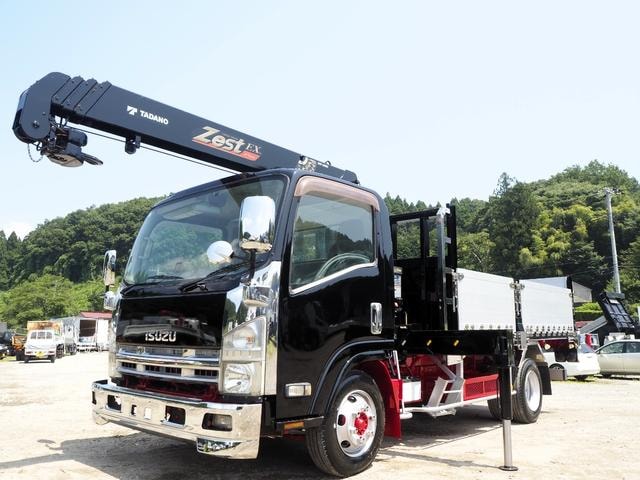 Isuzu ELF TRUCK 2014 — фото автомобиля
