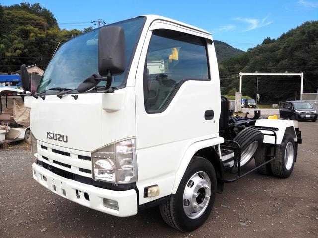 Isuzu ELF TRUCK 2011 — фото автомобиля