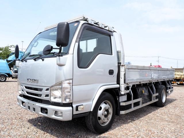 Isuzu ELF TRUCK 2020 — фото автомобиля